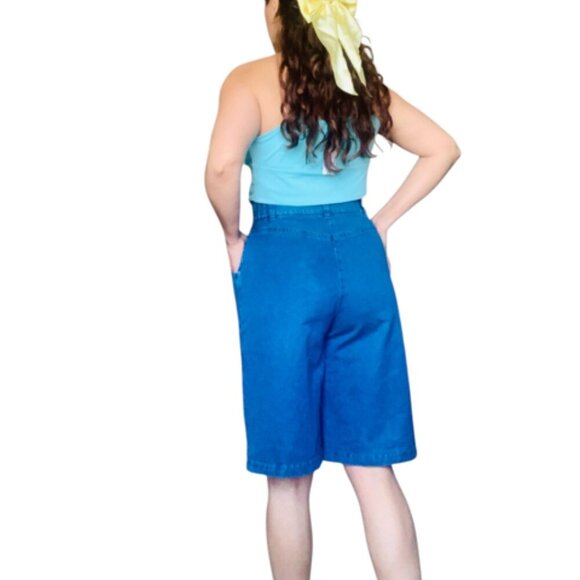 Gardeur Denim Shorts - Flattering Fit, 100% Cotton, Size Small - Picture 3 of 9